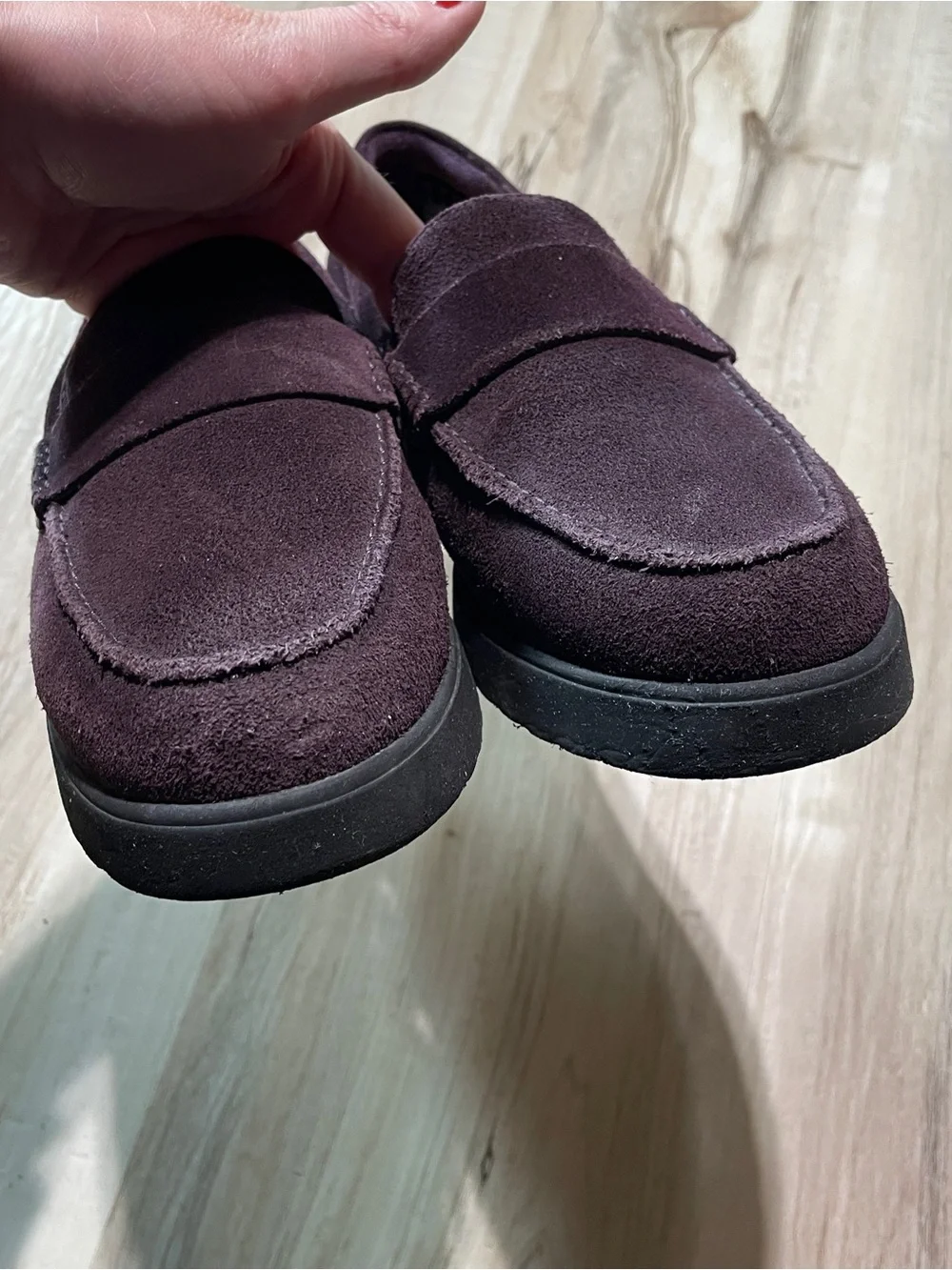 Clark’s comfort casual purple Suede Penny Loafers in Dark Plum women’s size: 7.5
